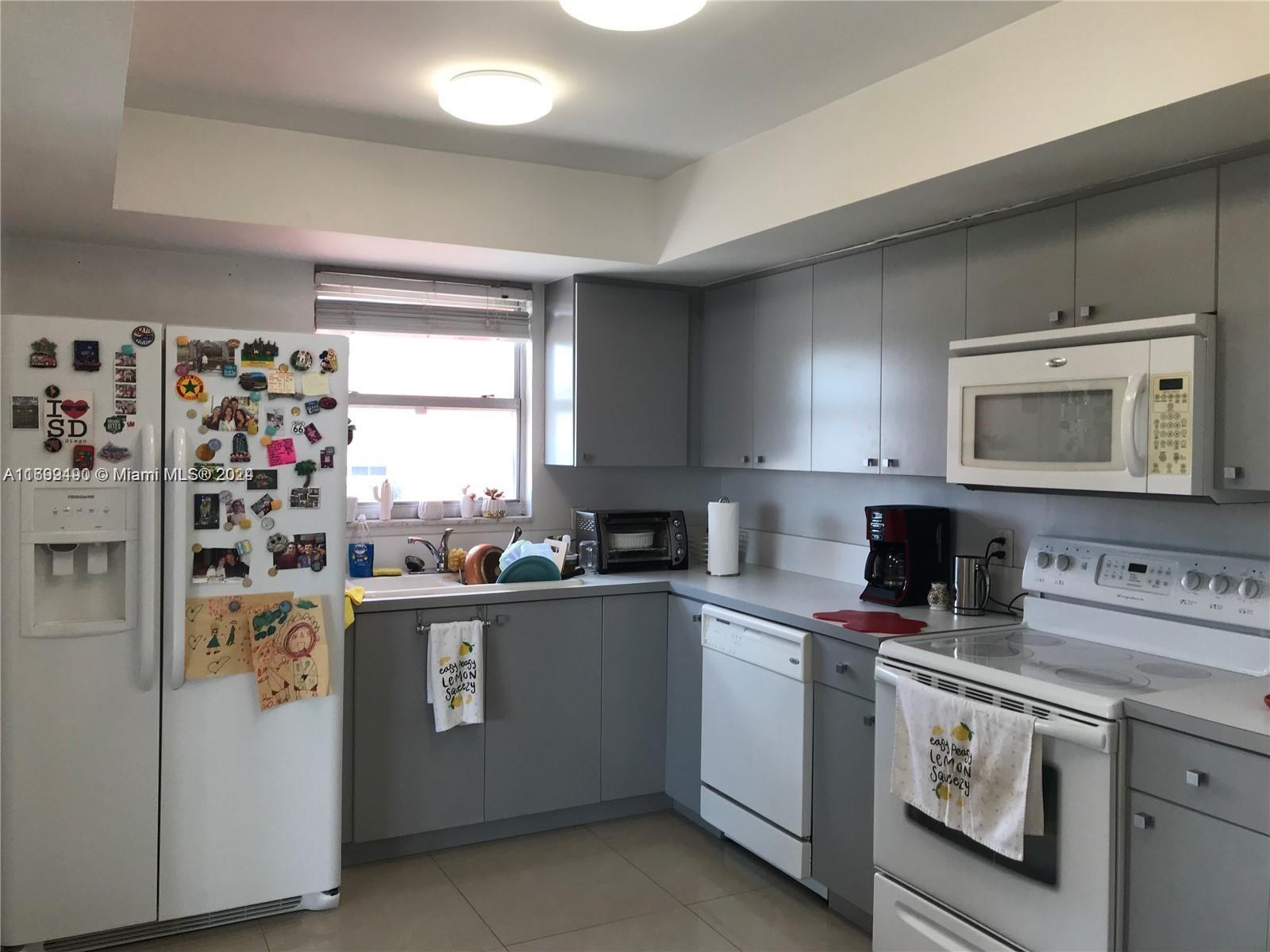 1351 NE Miami Gardens Dr Unit: 516E
