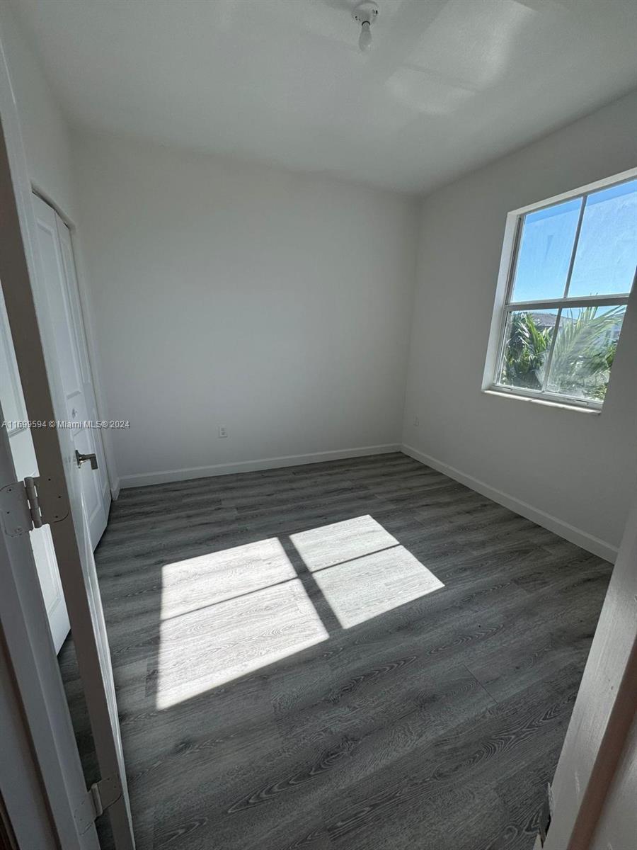 2687 SE 13th Ct