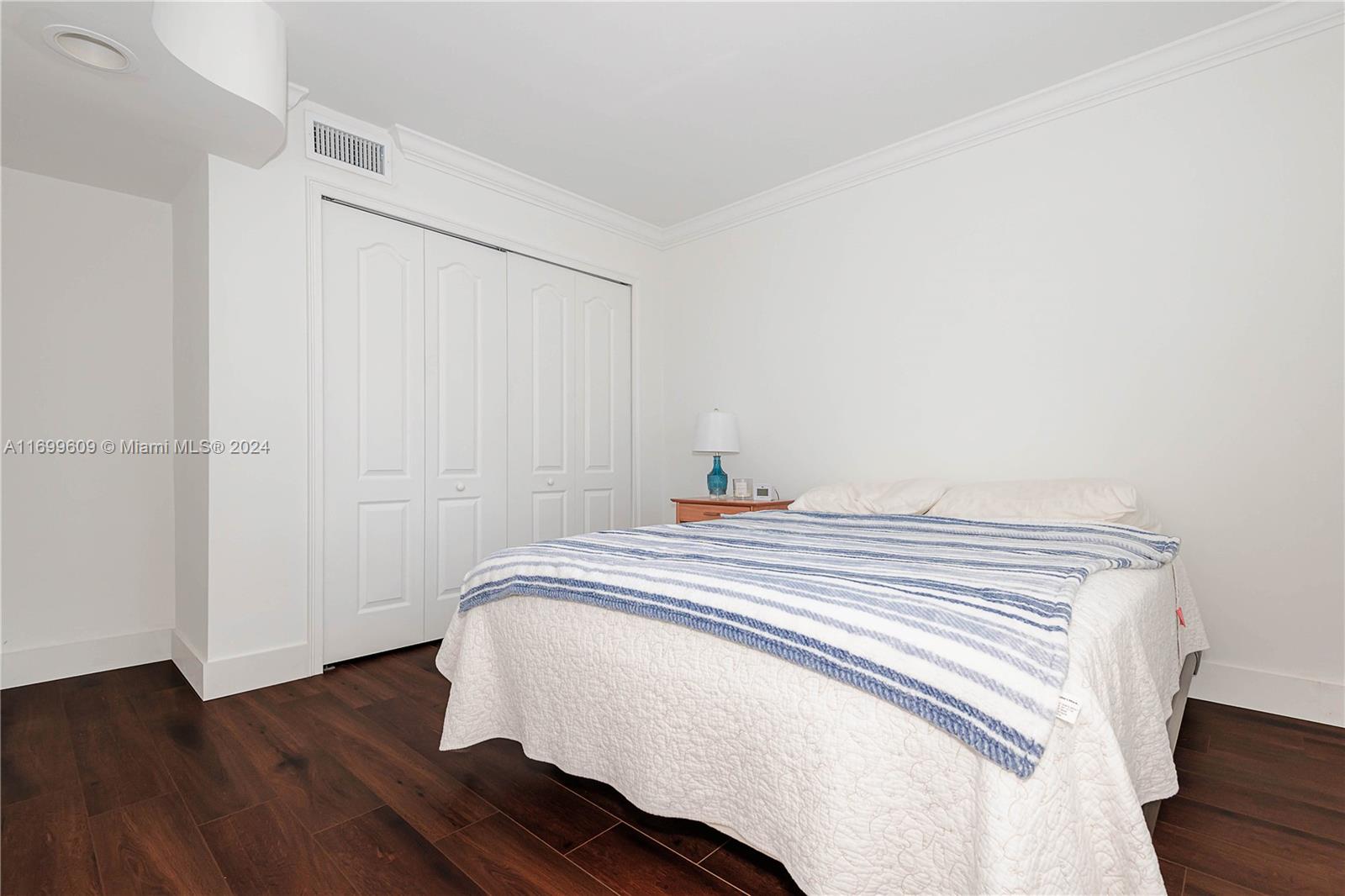 3245 Virginia St # 50