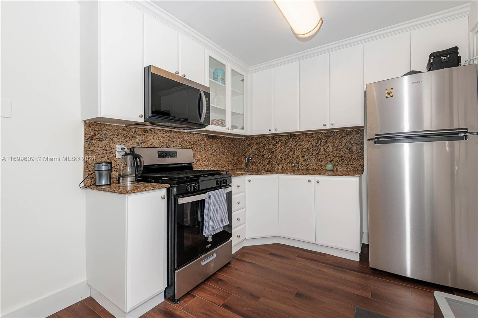 3245 Virginia St # 50