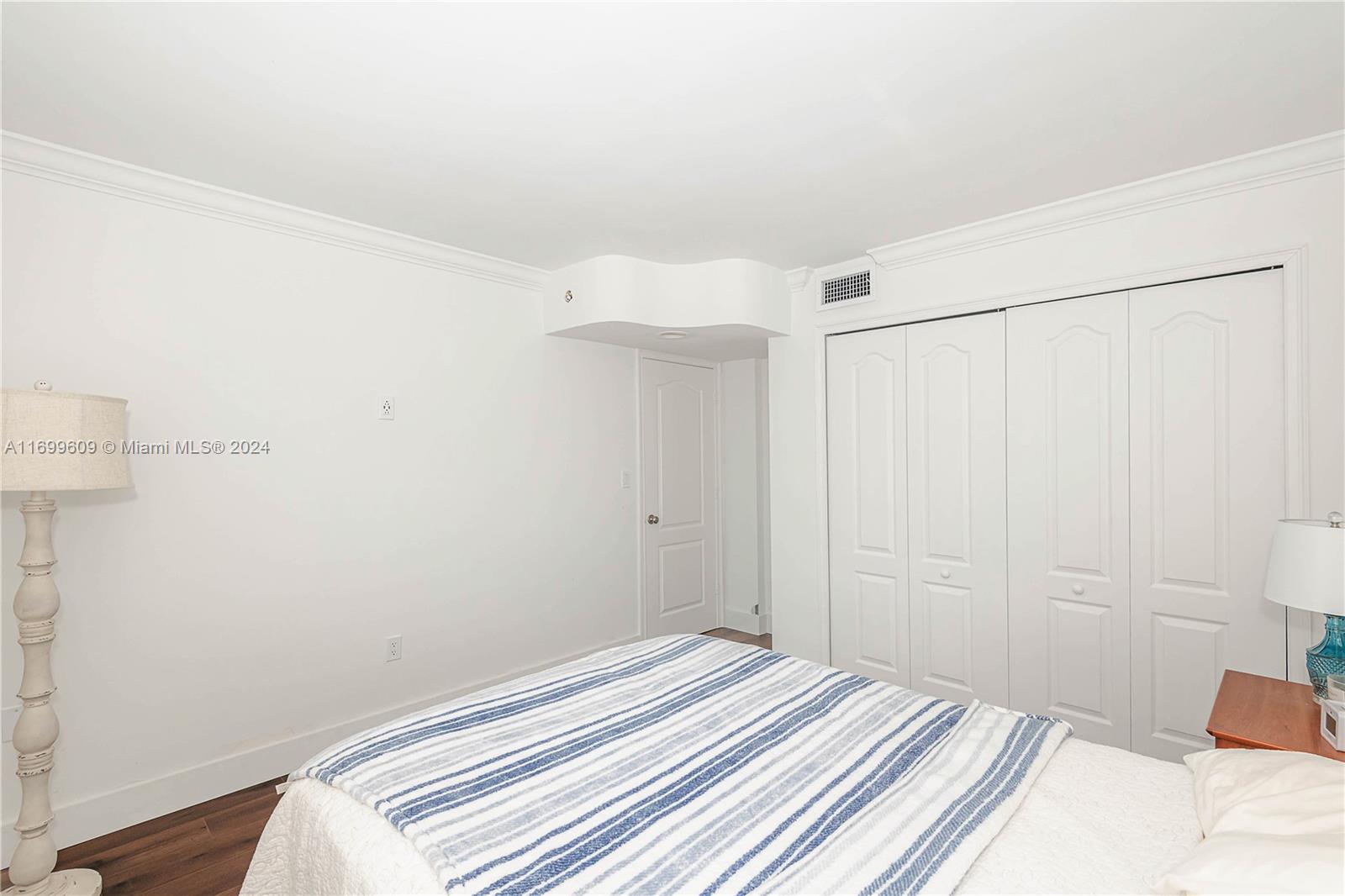 3245 Virginia St # 50