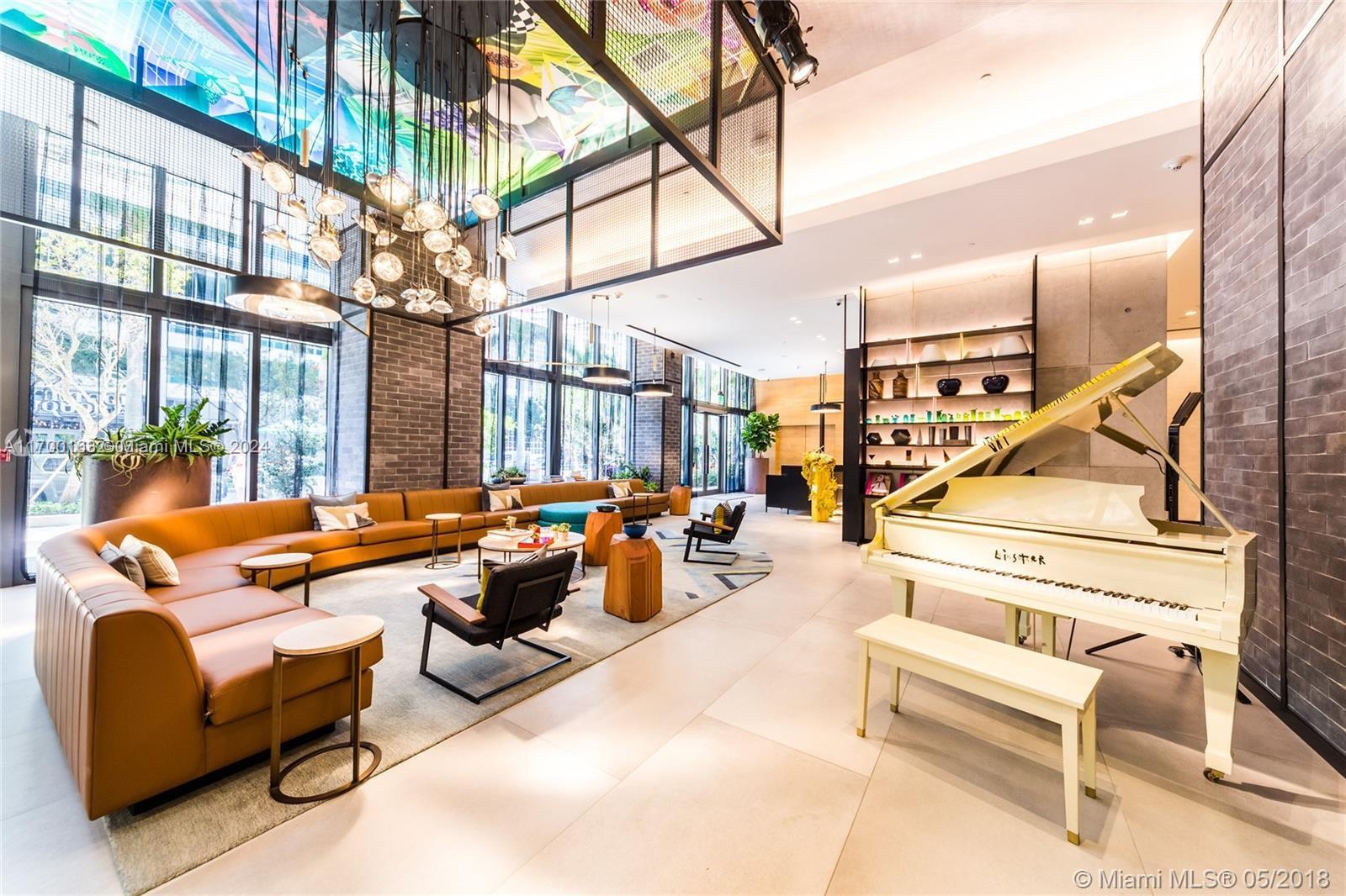 121 NE 34th St # 2703