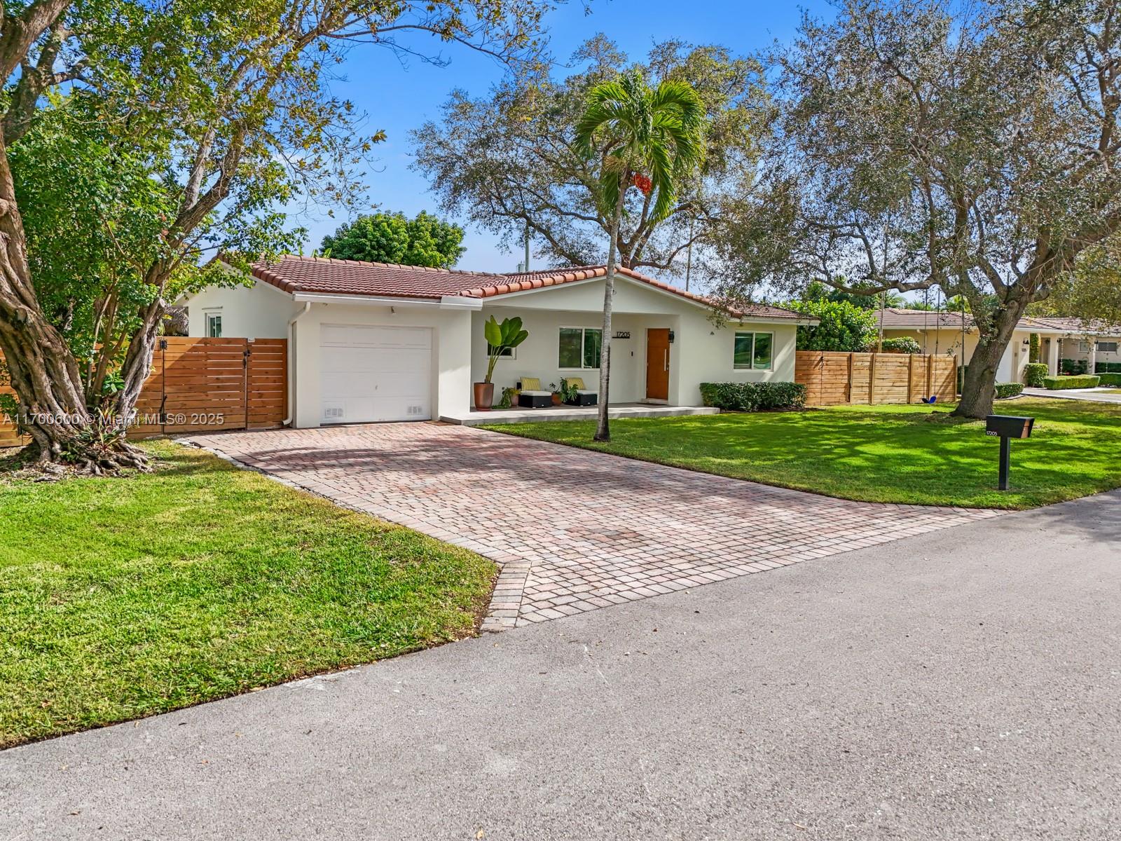 17205 SW 88th Ave