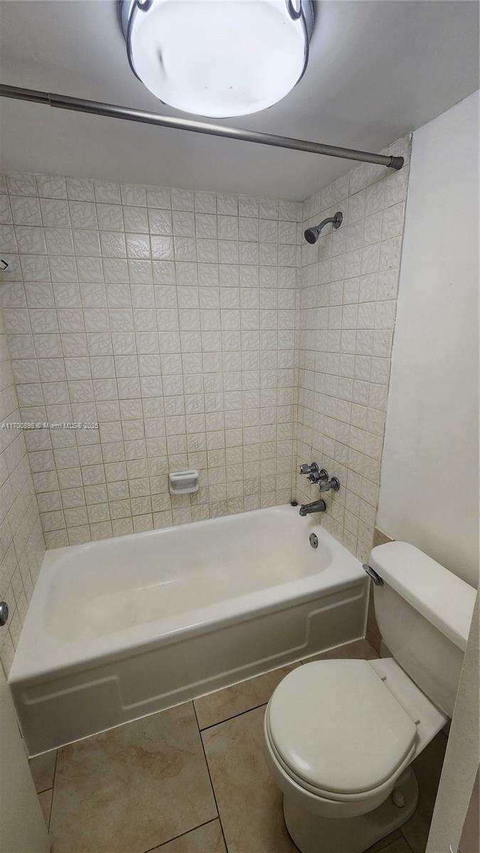 3195 Foxcroft Rd # F110