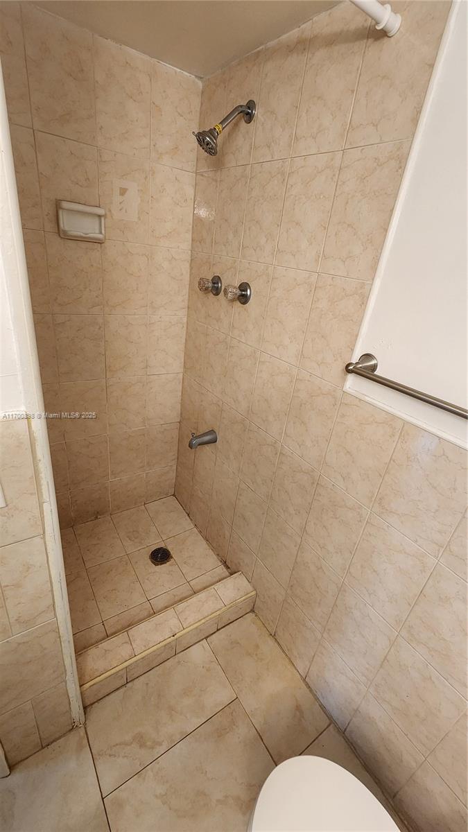 3195 Foxcroft Rd # F110