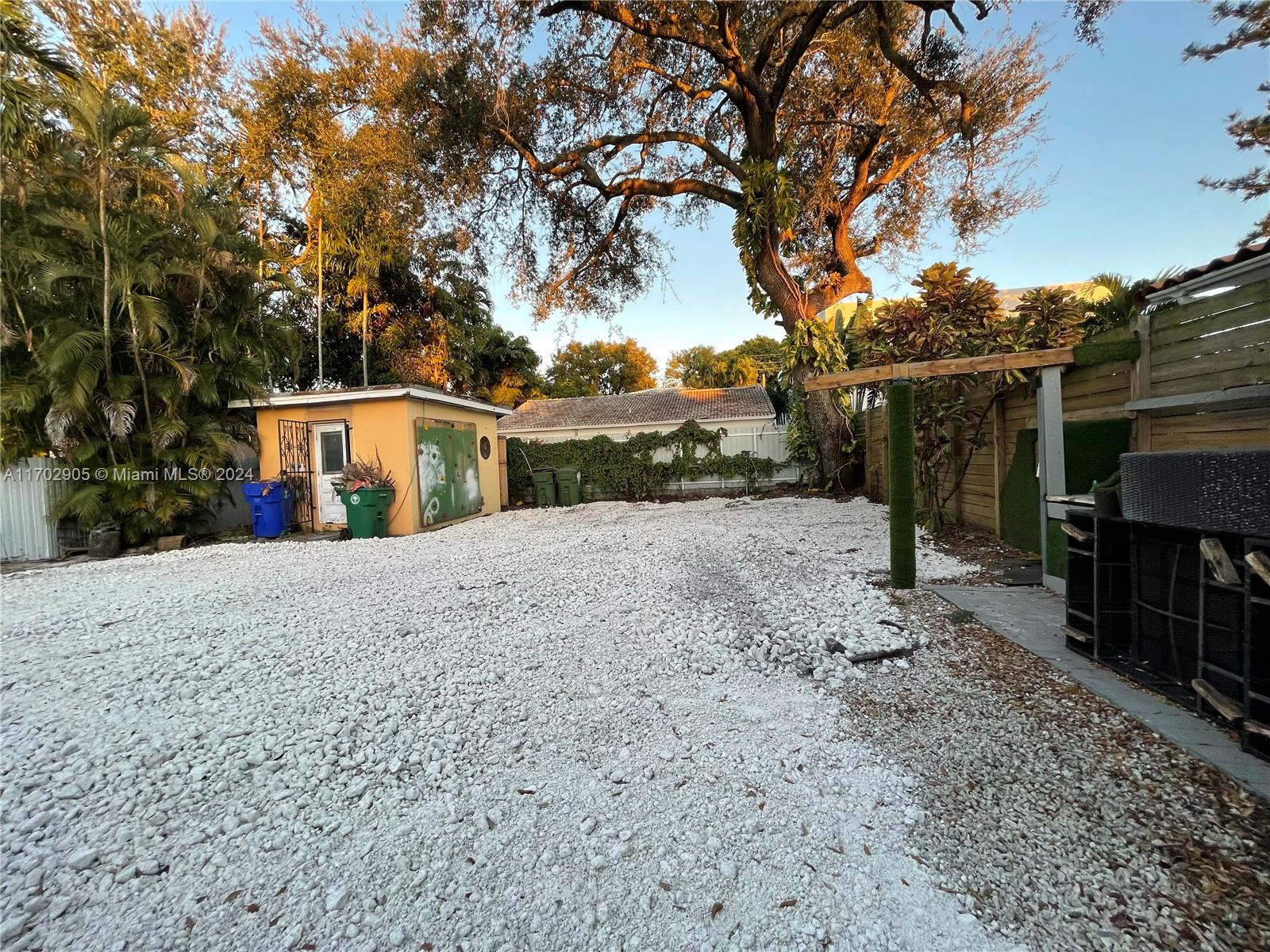2361 SW 16th Ct Unit: -