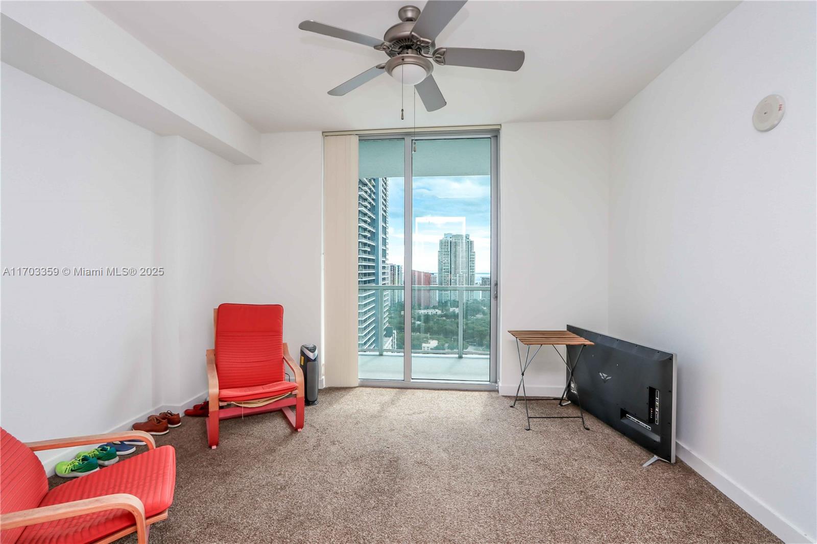 79 SW 12th St Unit: 3002-S