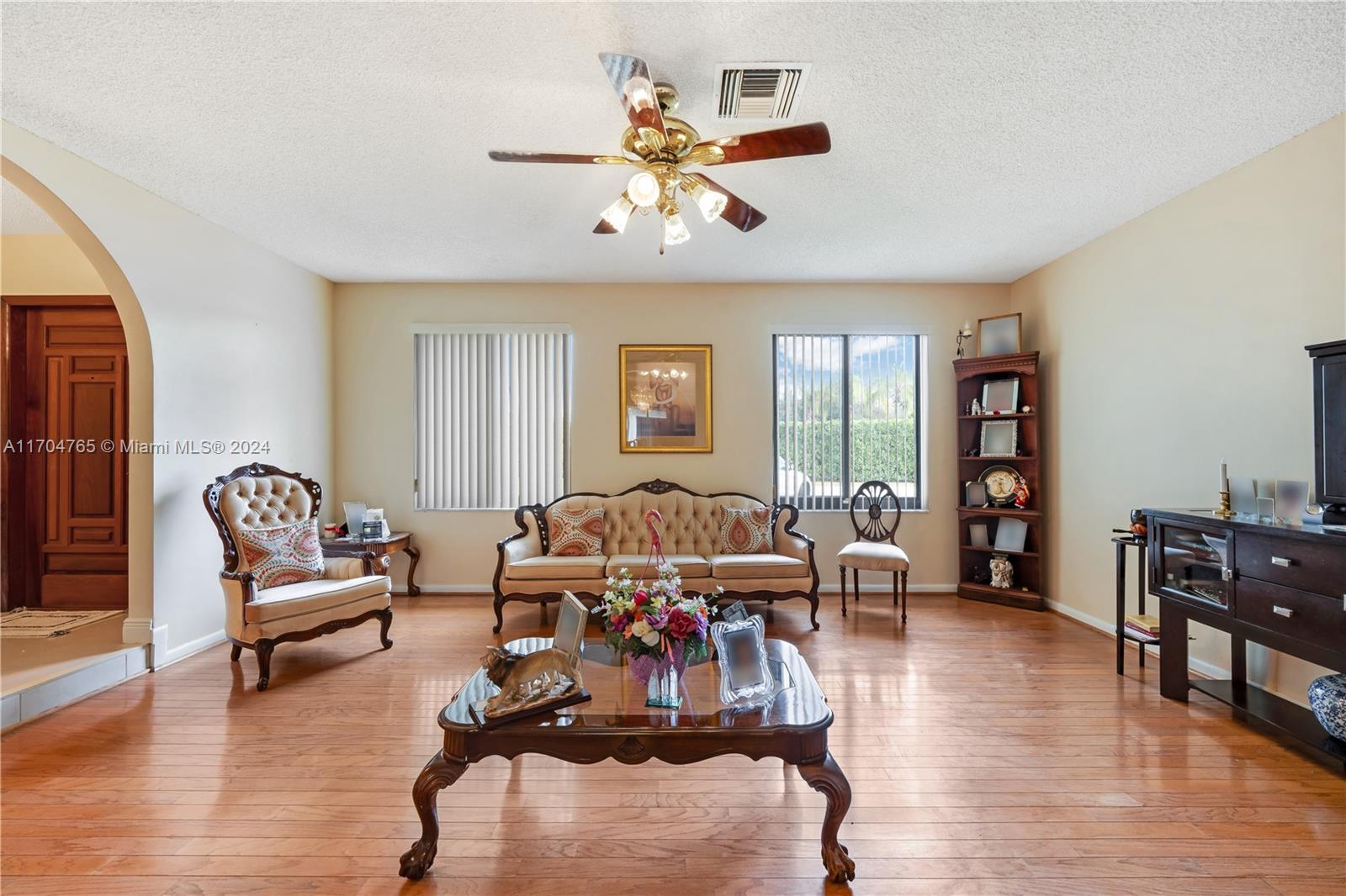 17600 SW 84th Ct