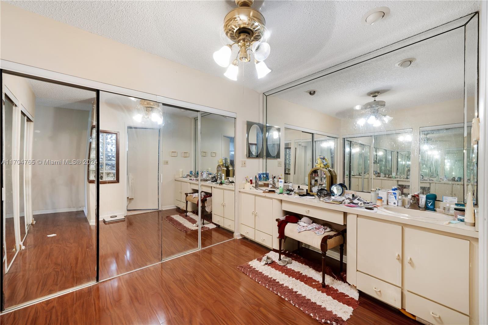 17600 SW 84th Ct