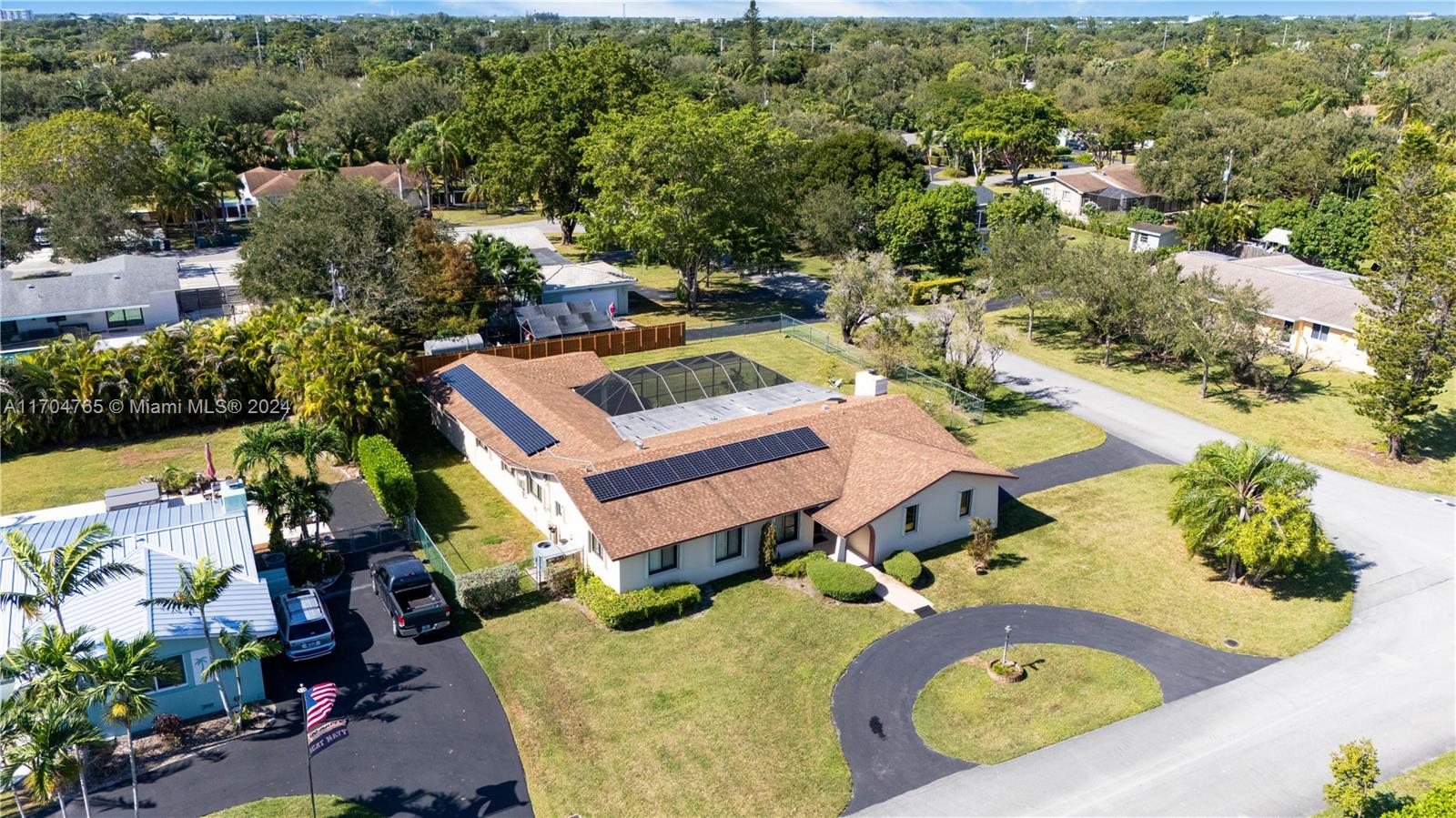 17600 SW 84th Ct