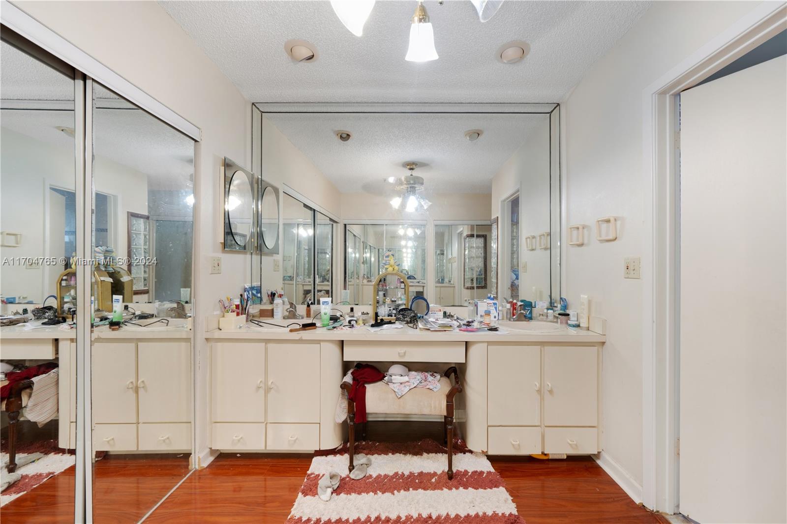 17600 SW 84th Ct