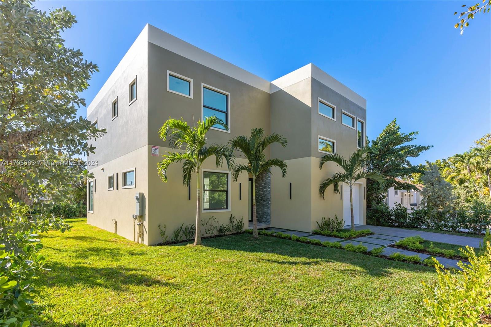3650 SW 13th St