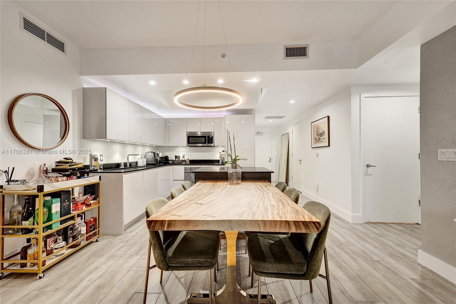 1010 Brickell Ave # 4009