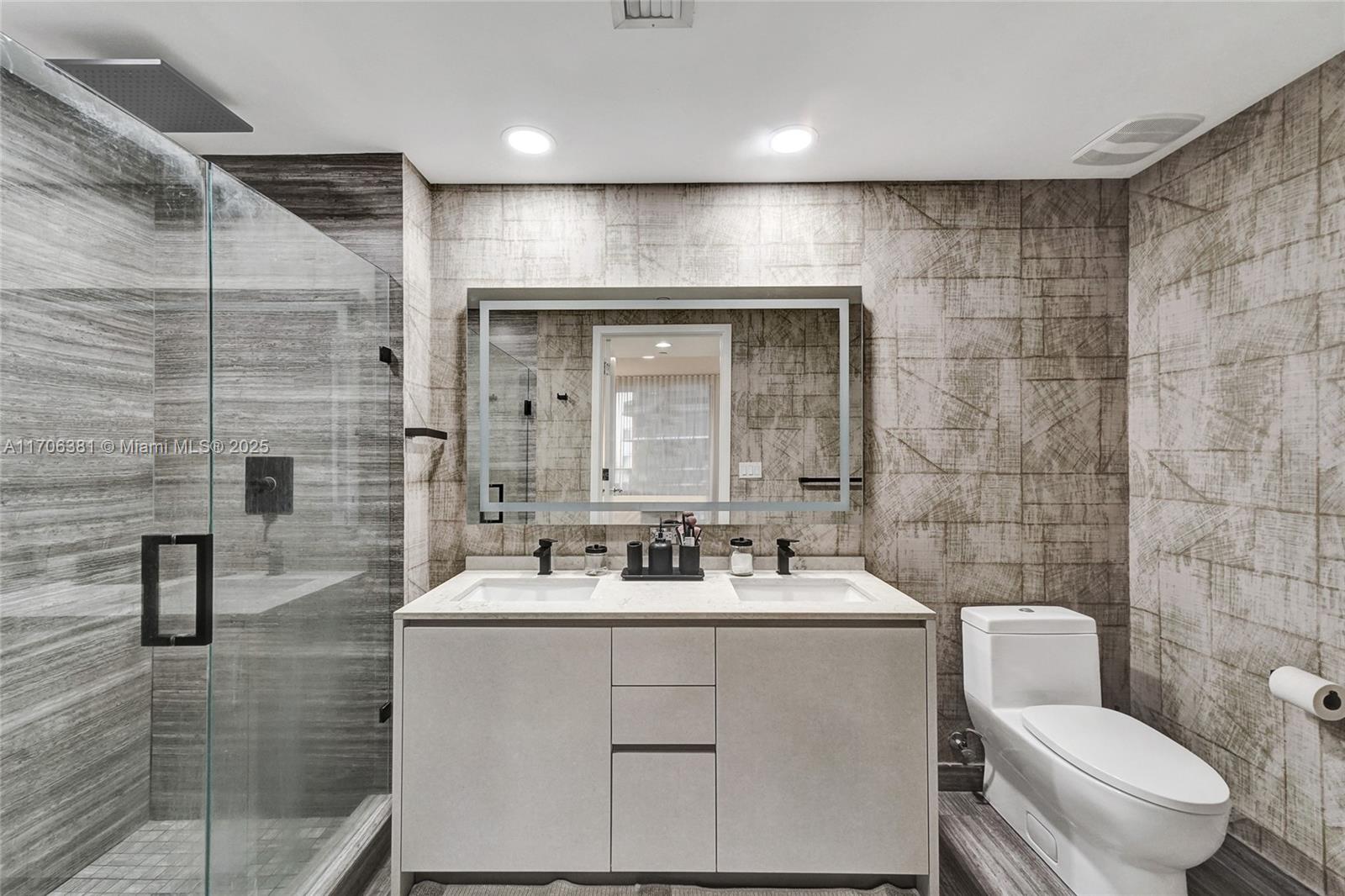 1010 Brickell Ave # 4009