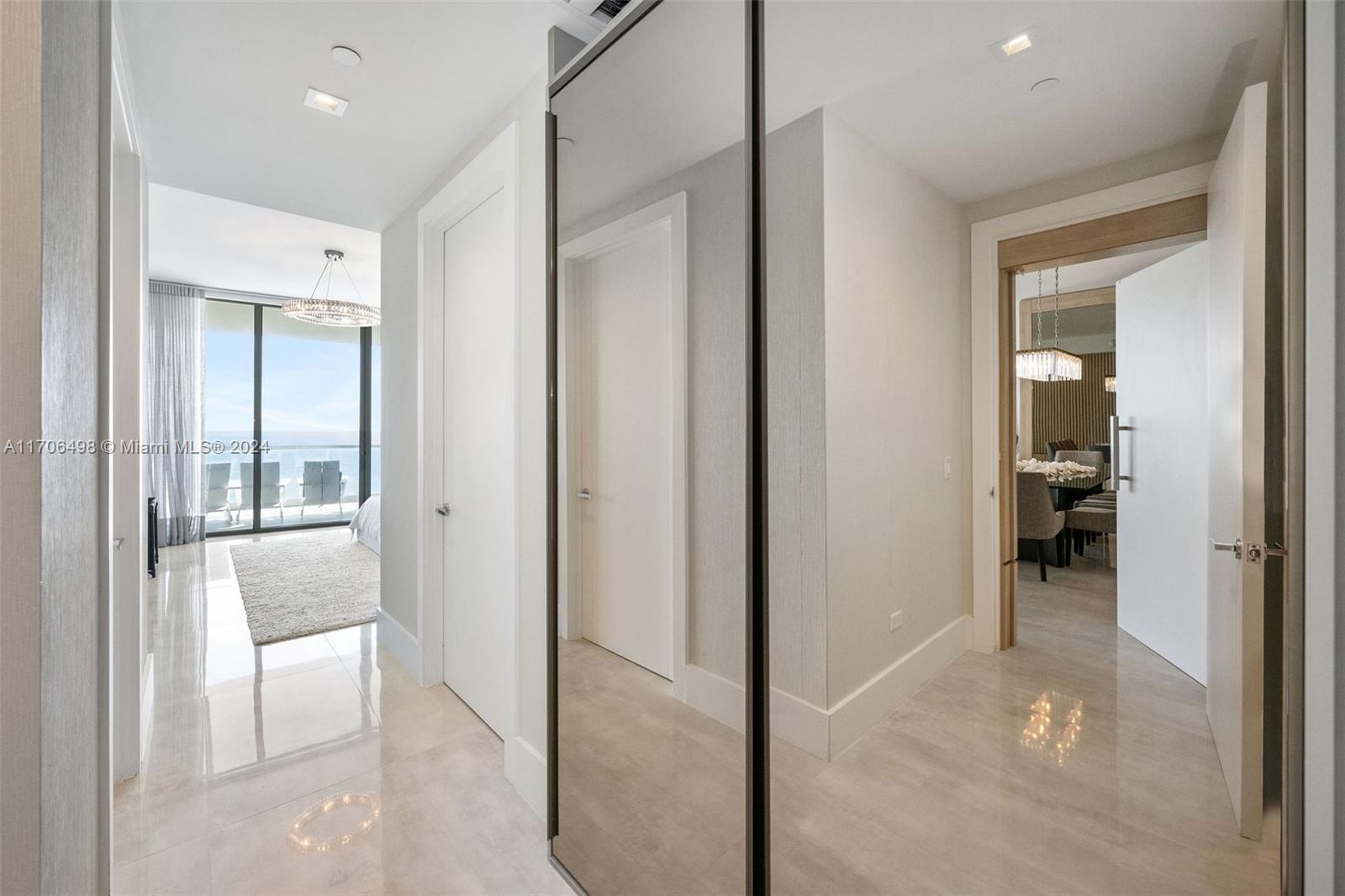 18501 Collins Ave # 601