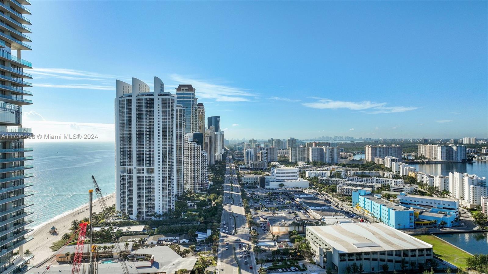 18501 Collins Ave # 601