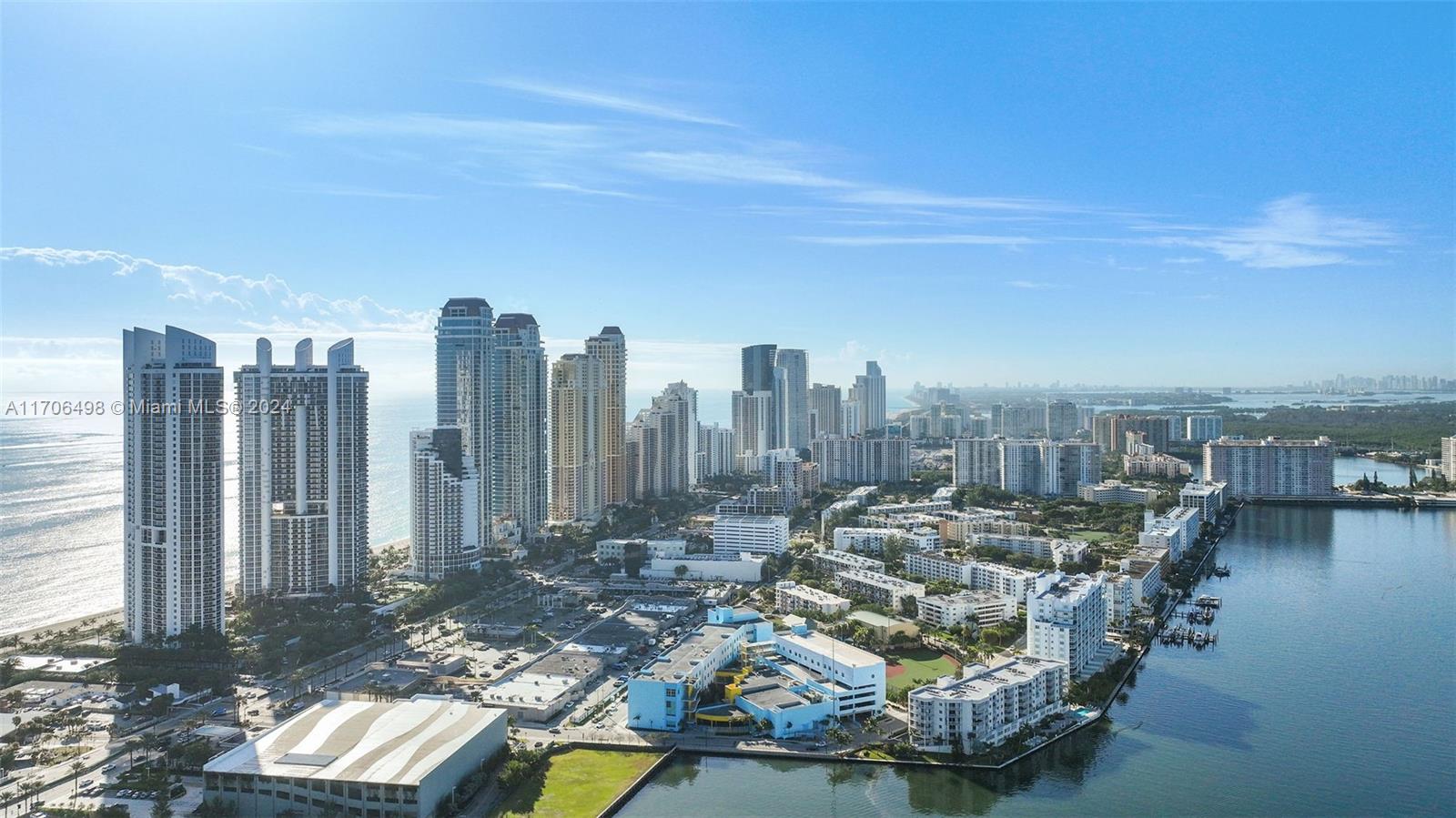 18501 Collins Ave # 601