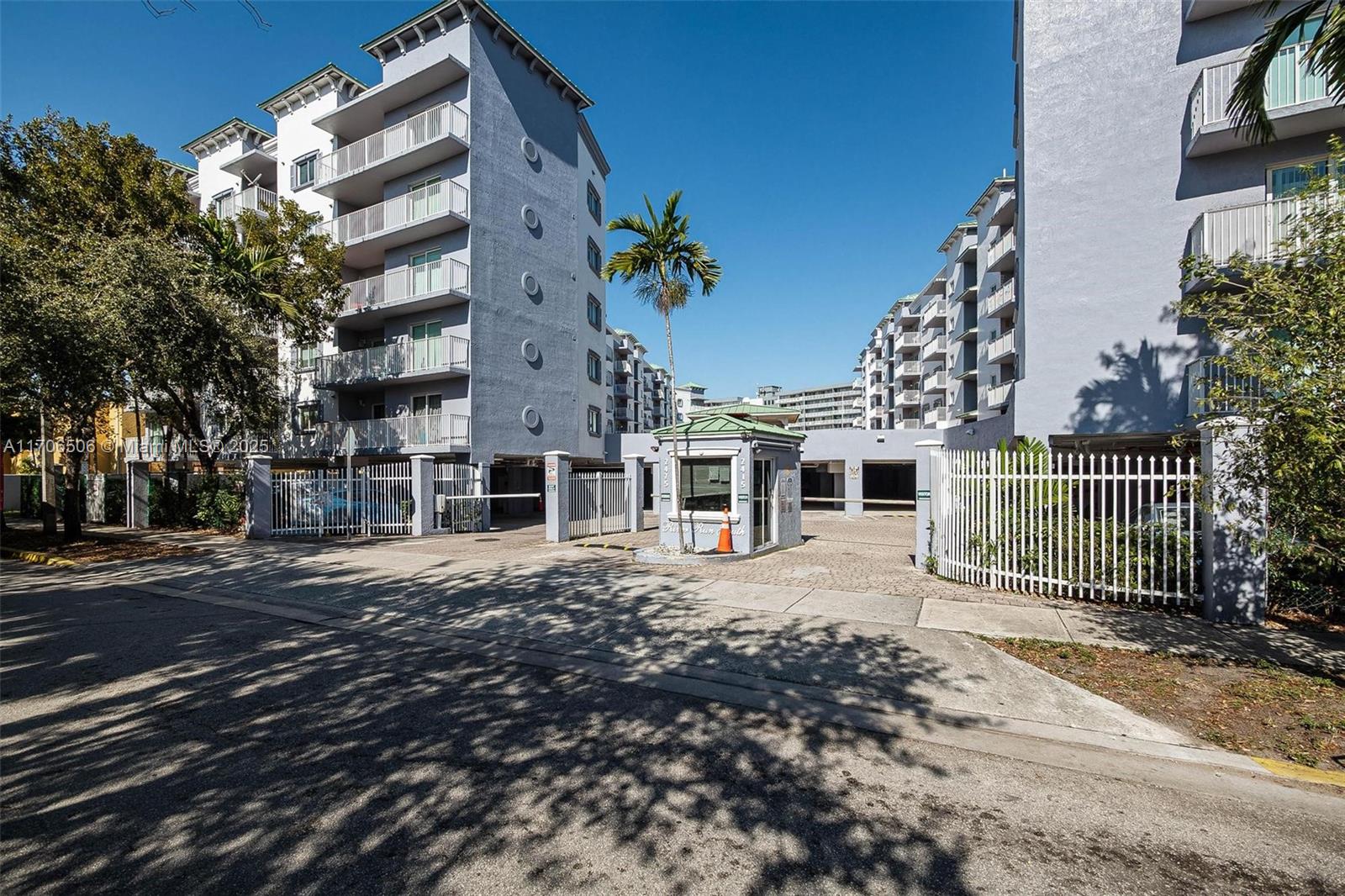 2475 NW 16th St Rd # 511