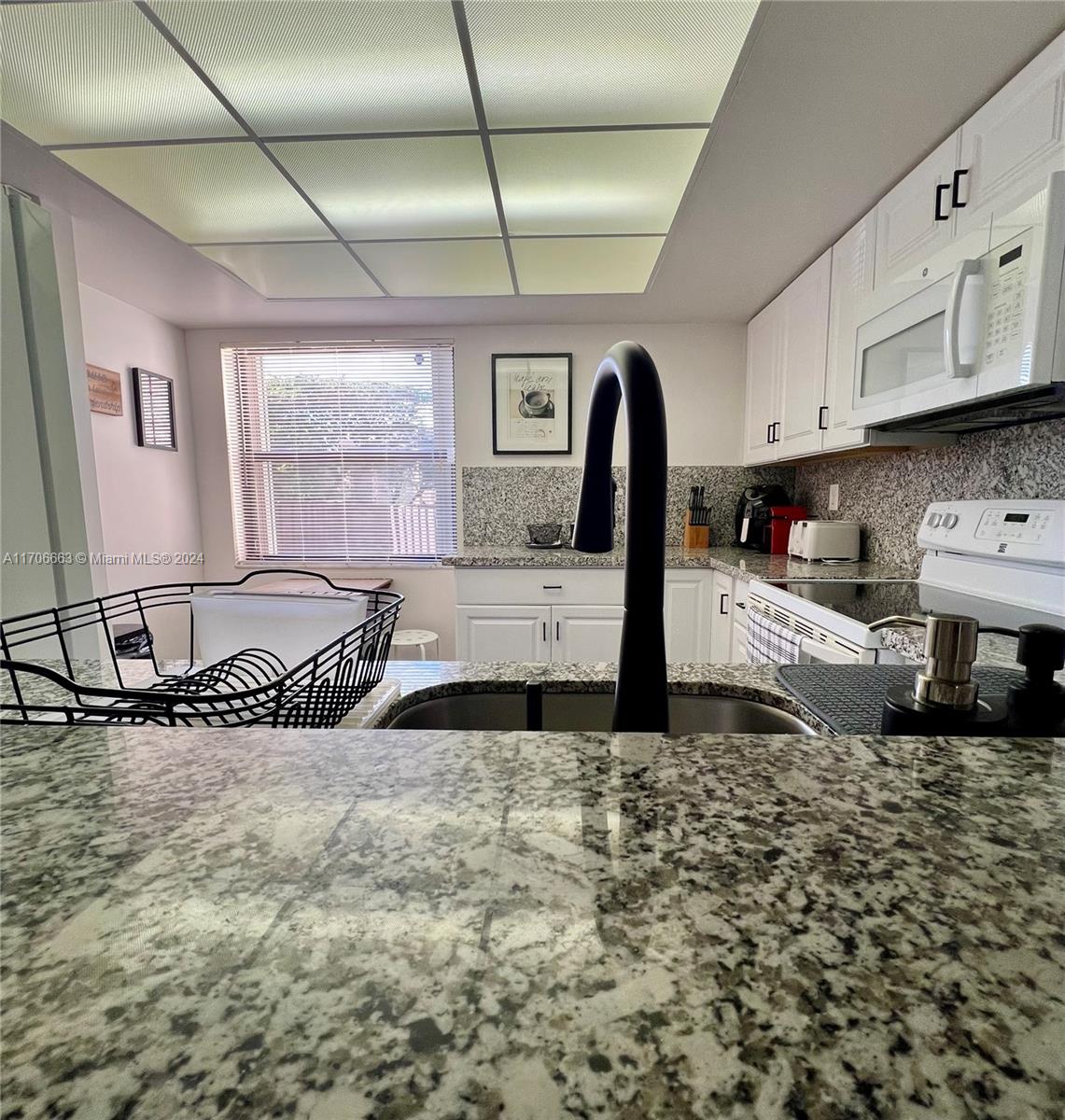 545 W Park Dr # 1