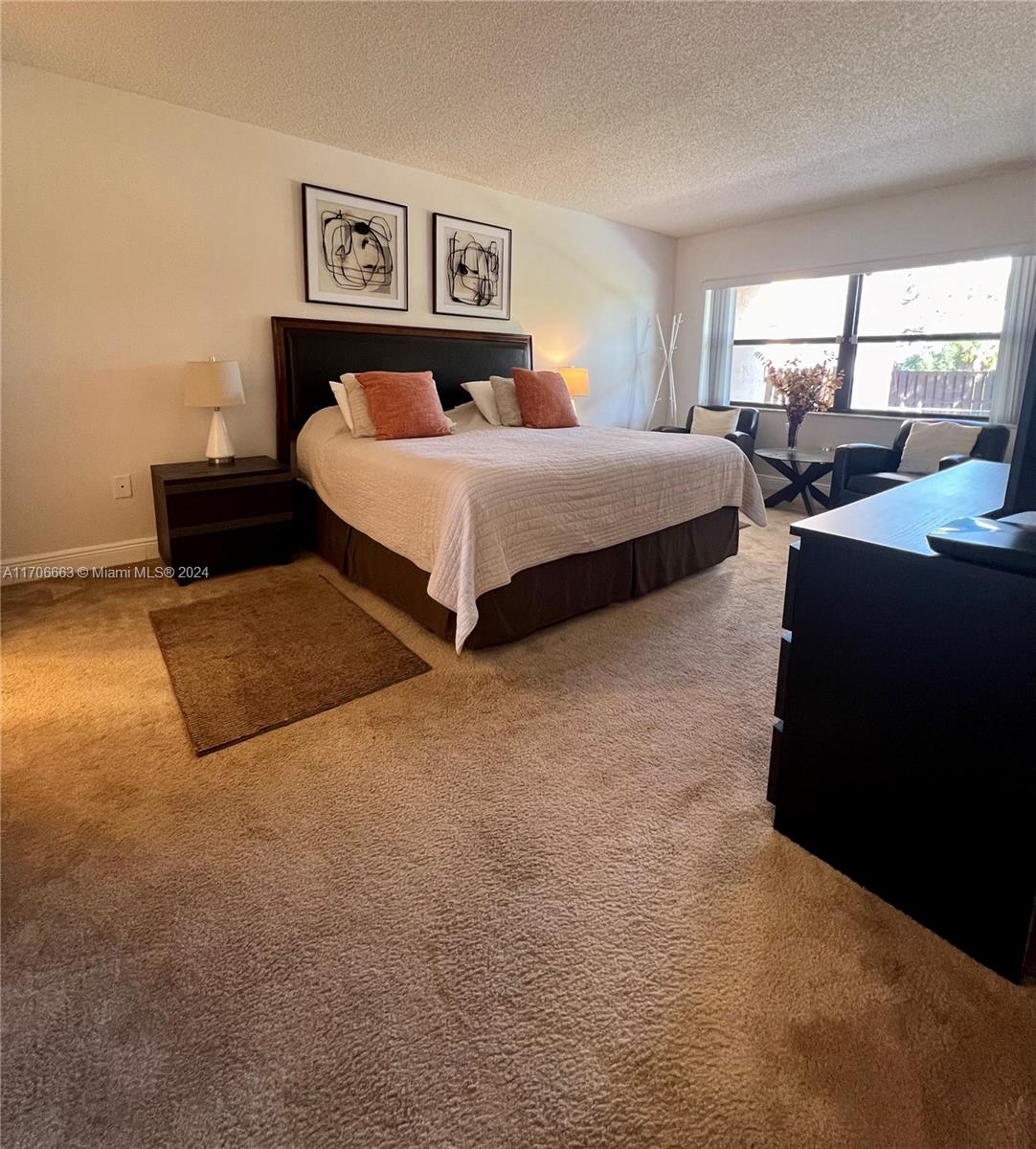 545 W Park Dr # 1