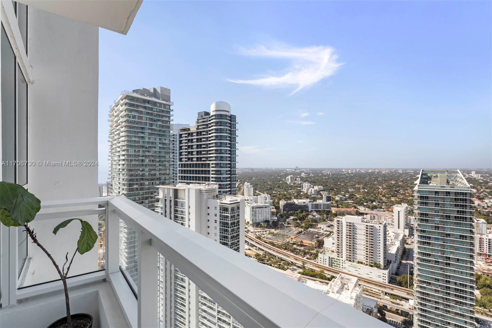 1080 Brickell Ave # 4103