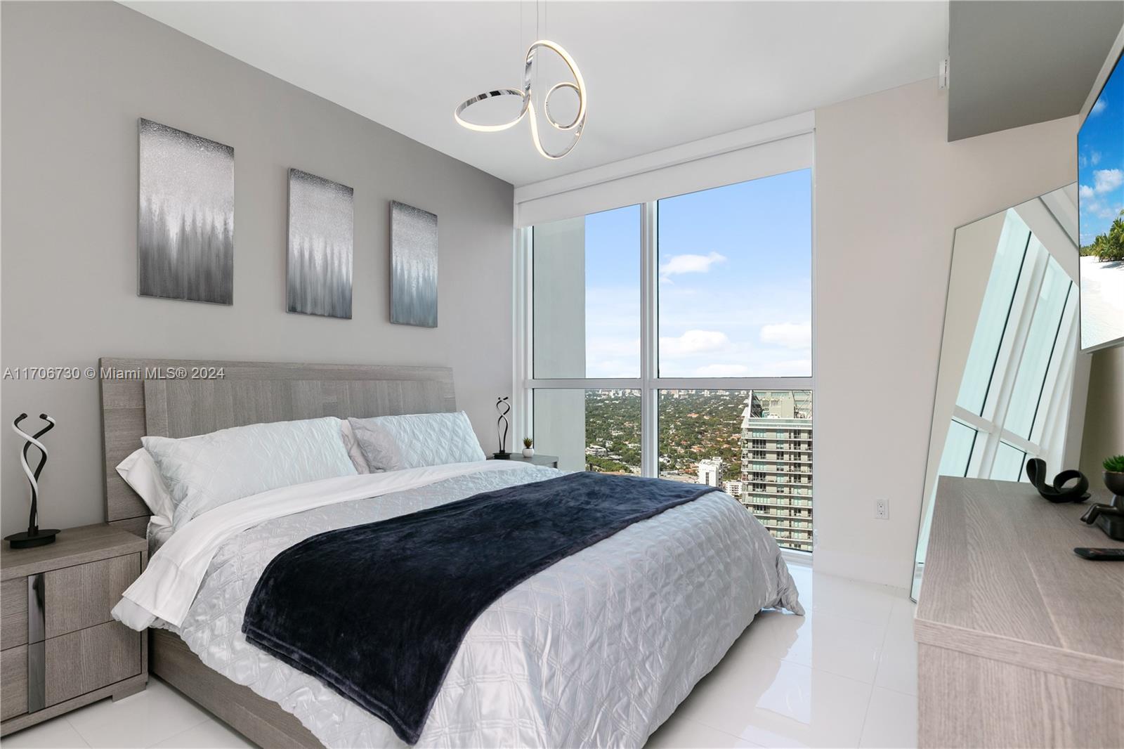 1080 Brickell Ave # 4103