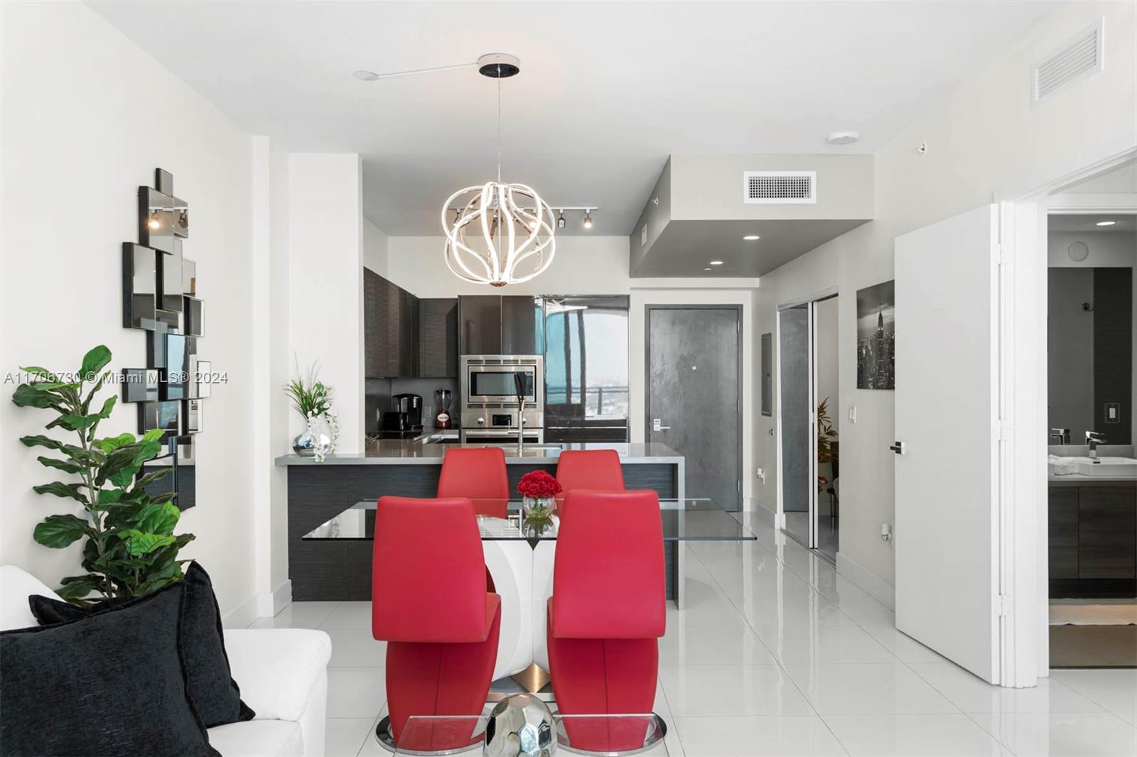 1080 Brickell Ave # 4103