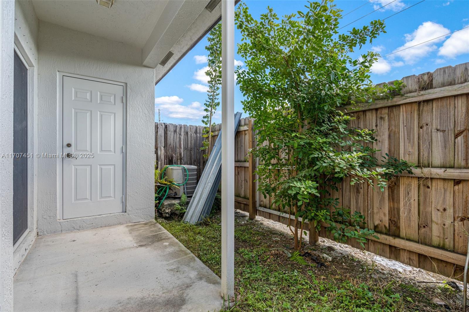 2306 SE 23rd Ter # 2306