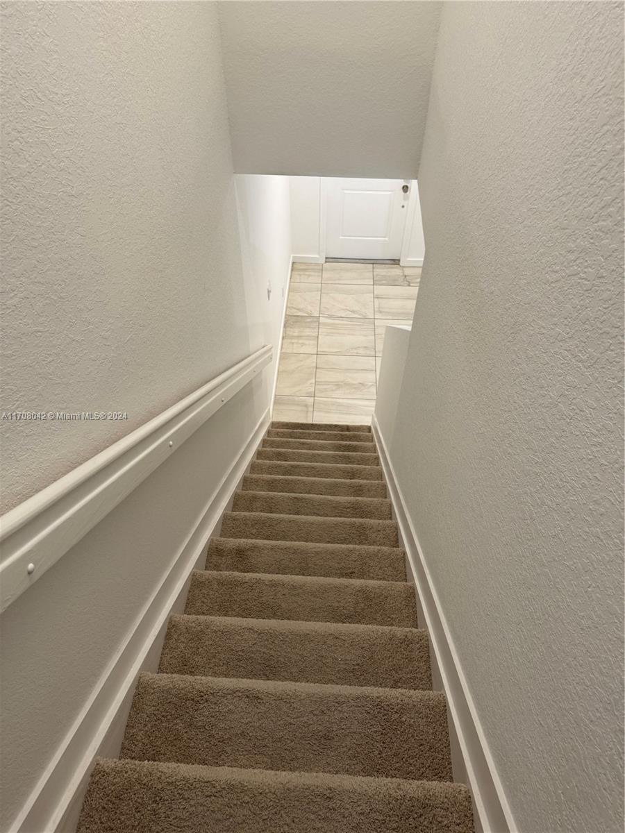 170 SE 5th Ct