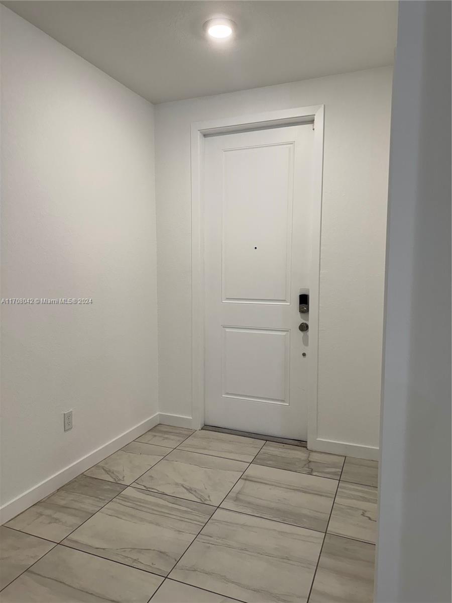 170 SE 5th Ct