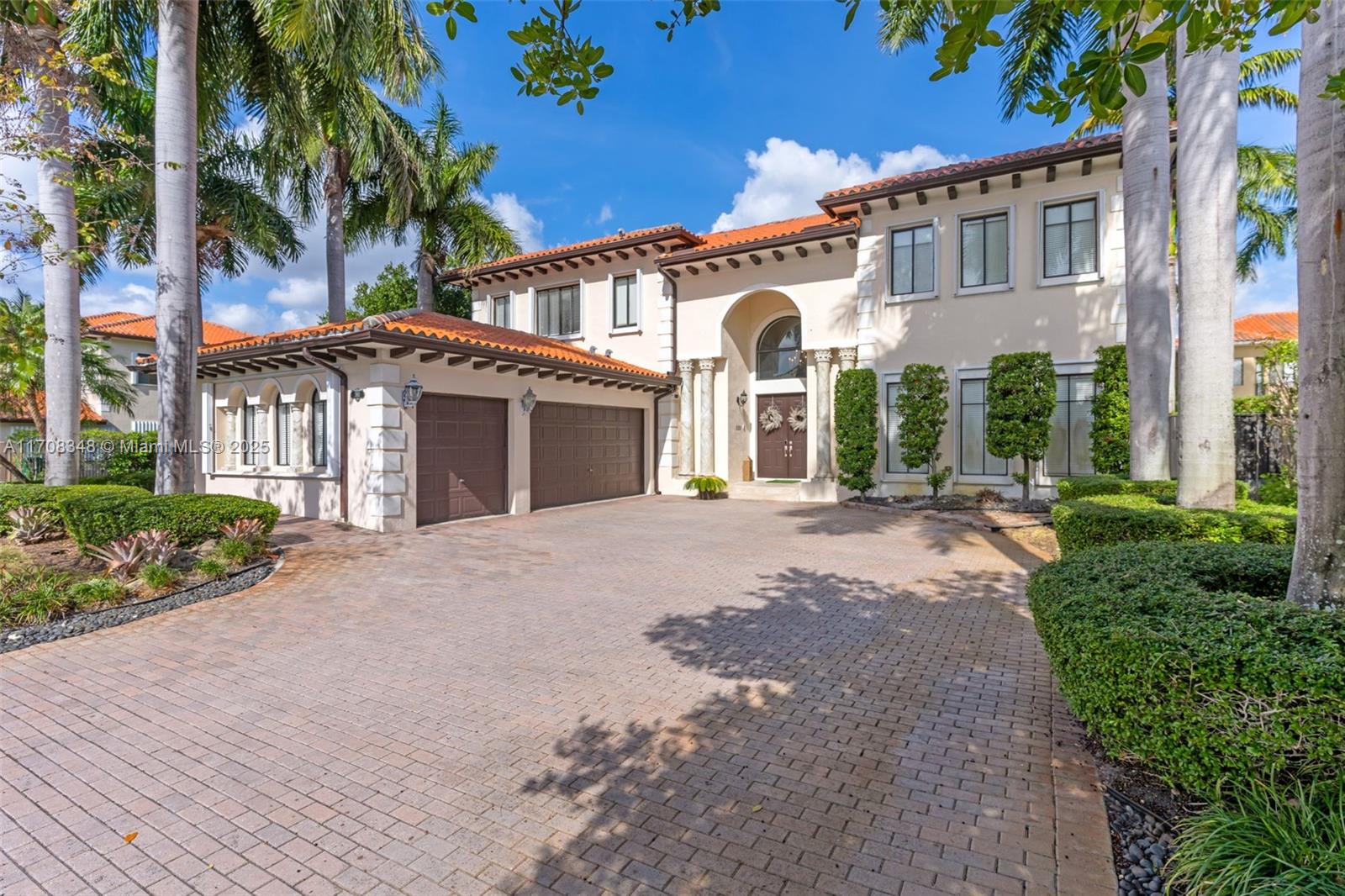 7893 SW 195th St Unit: #NA