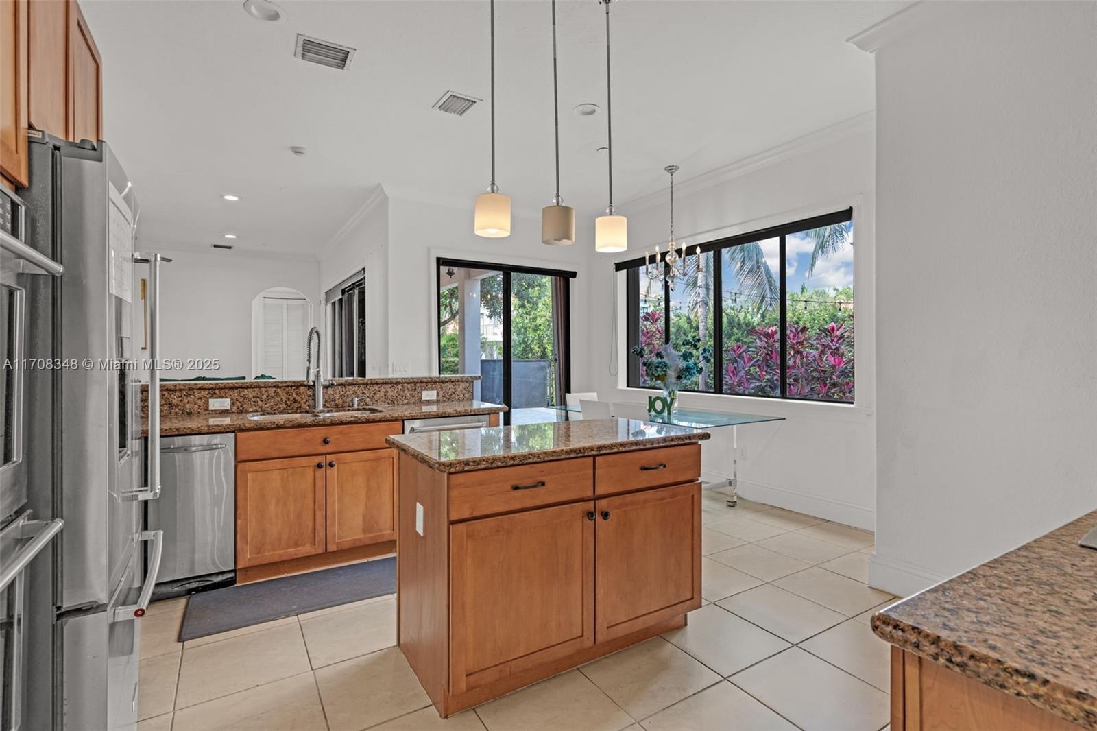 7893 SW 195th St Unit: #NA