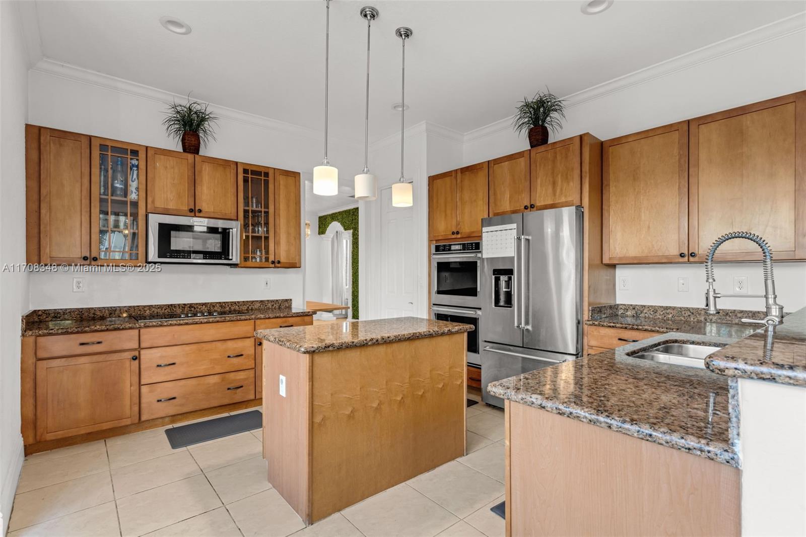 7893 SW 195th St Unit: #NA