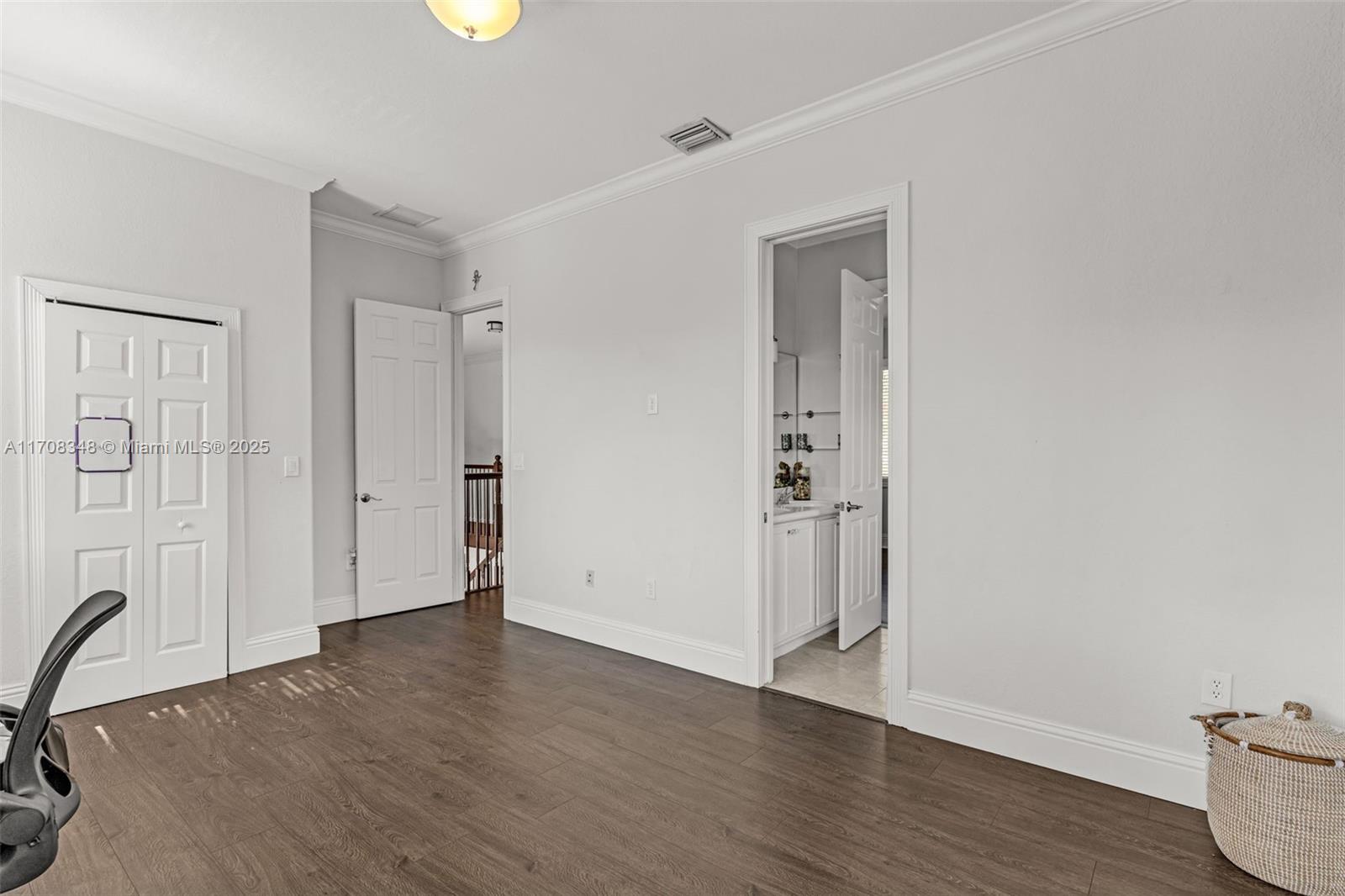 7893 SW 195th St Unit: #NA