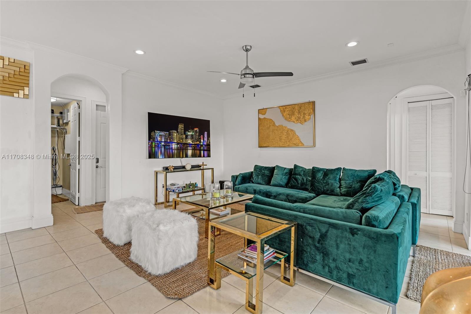 7893 SW 195th St Unit: #NA