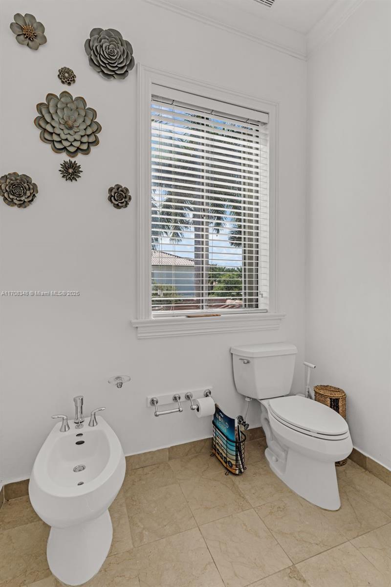 7893 SW 195th St Unit: #NA