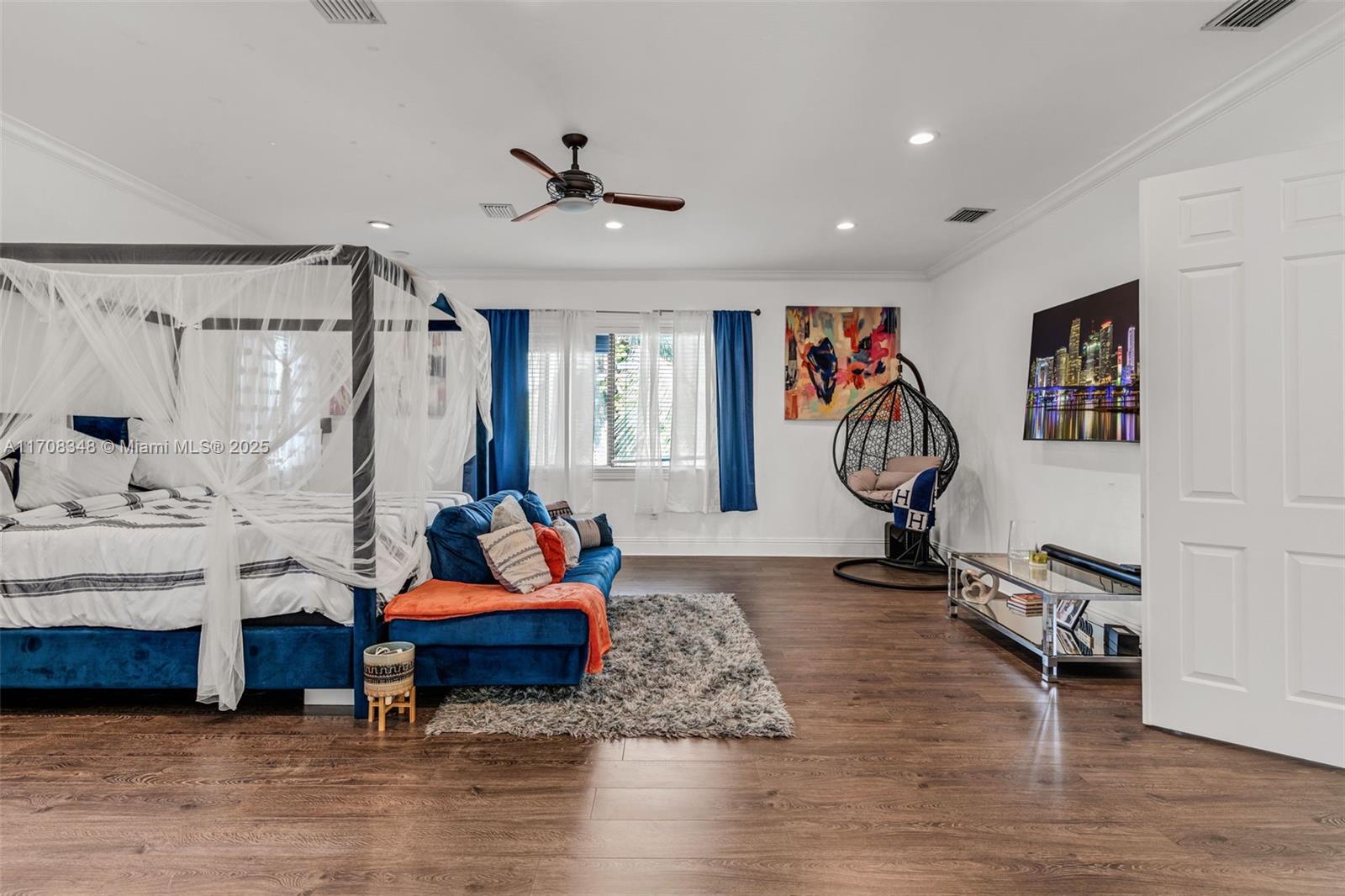 7893 SW 195th St Unit: #NA