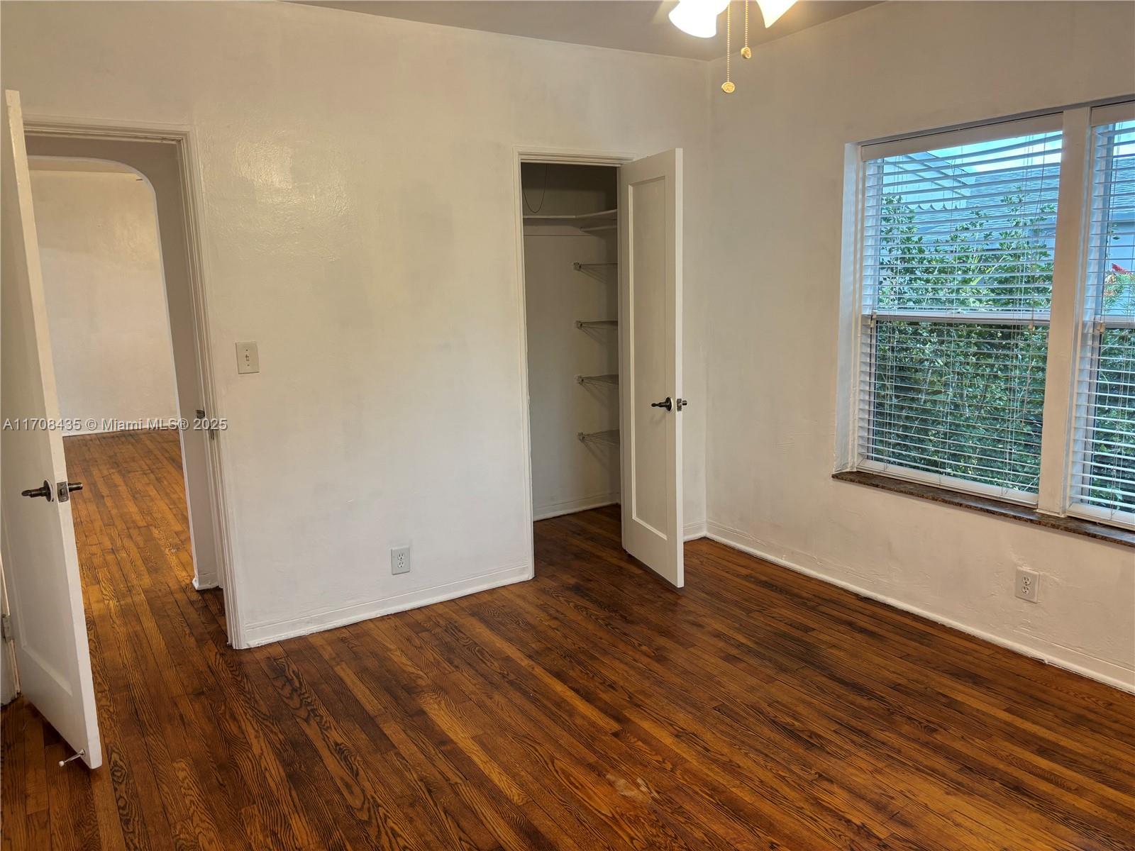 1842 Funston St # 2 Unit: 1-2