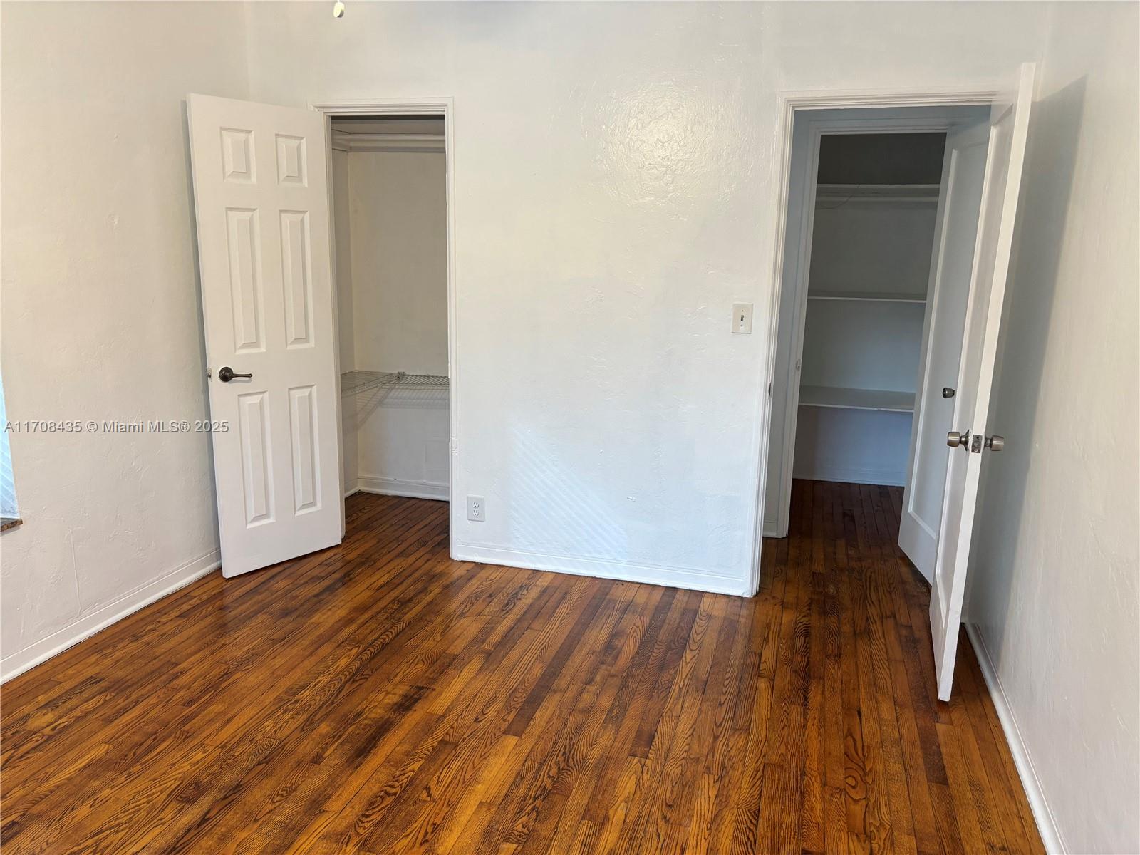1842 Funston St # 2 Unit: 1-2