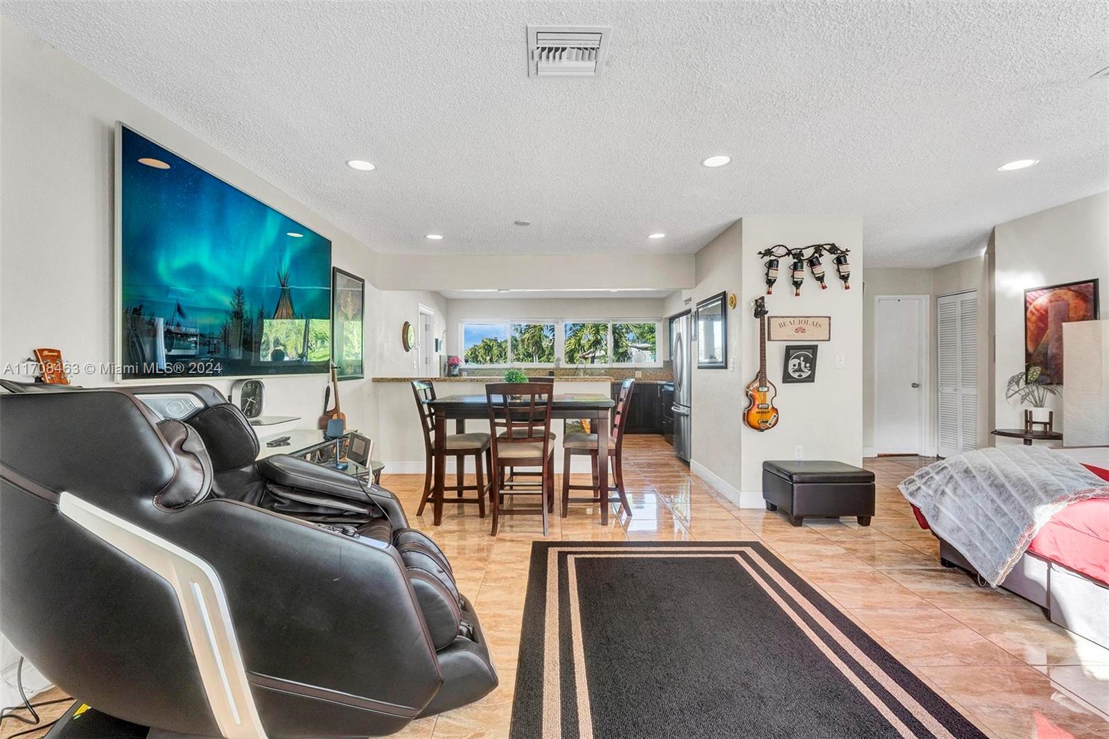 3820 NW 195th St
