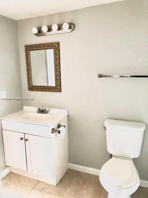 1470 NE 123rd St Unit: APH14