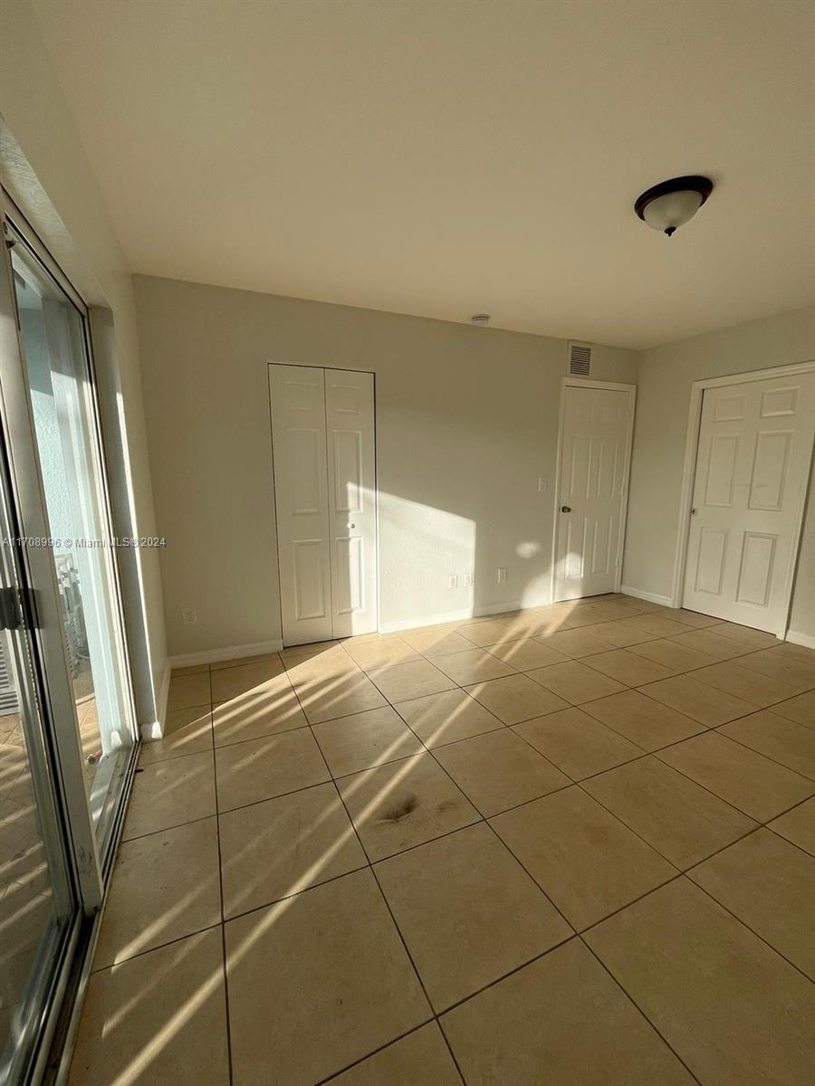 150 SW 8th Ave # 150