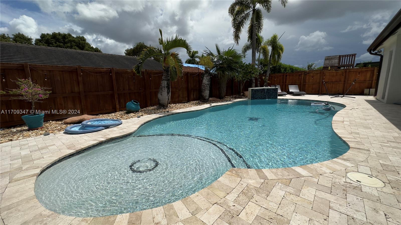16541 SW 146th Ct