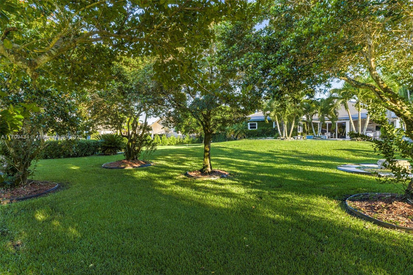 12555 SW 34th Pl