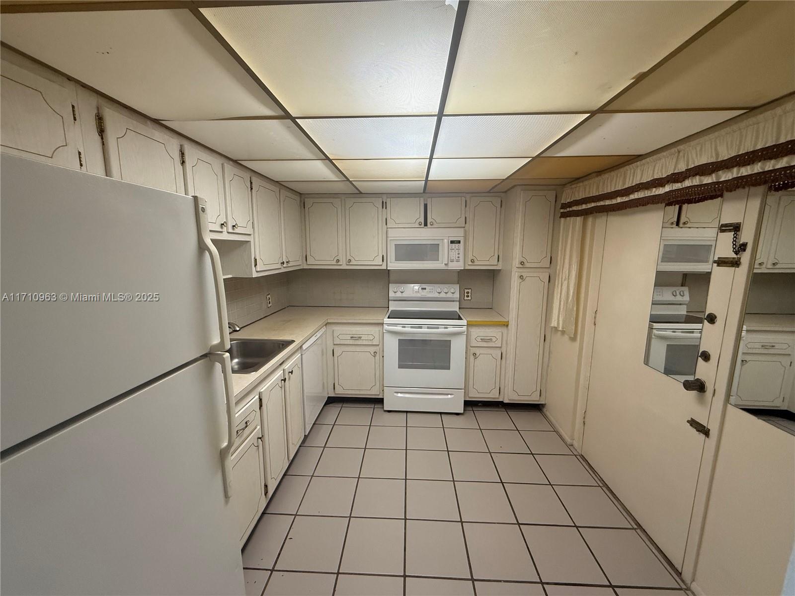 13155 Ixora Ct # 712