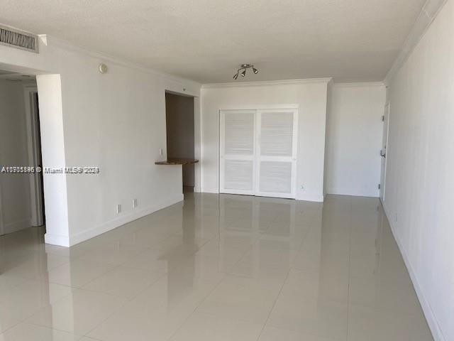 401 69th St # 807