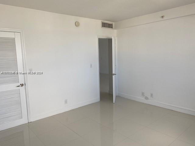 401 69th St # 807