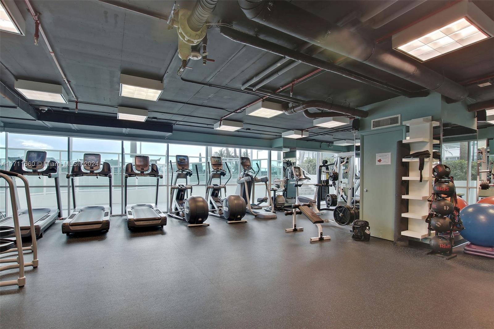 650 West Ave # 1102
