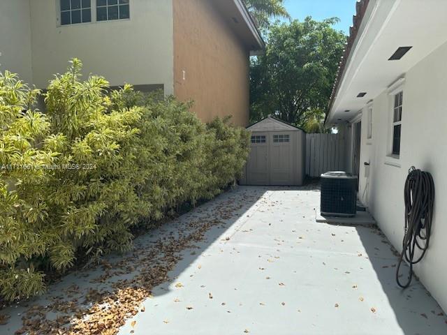 10351 SW 20th Ter