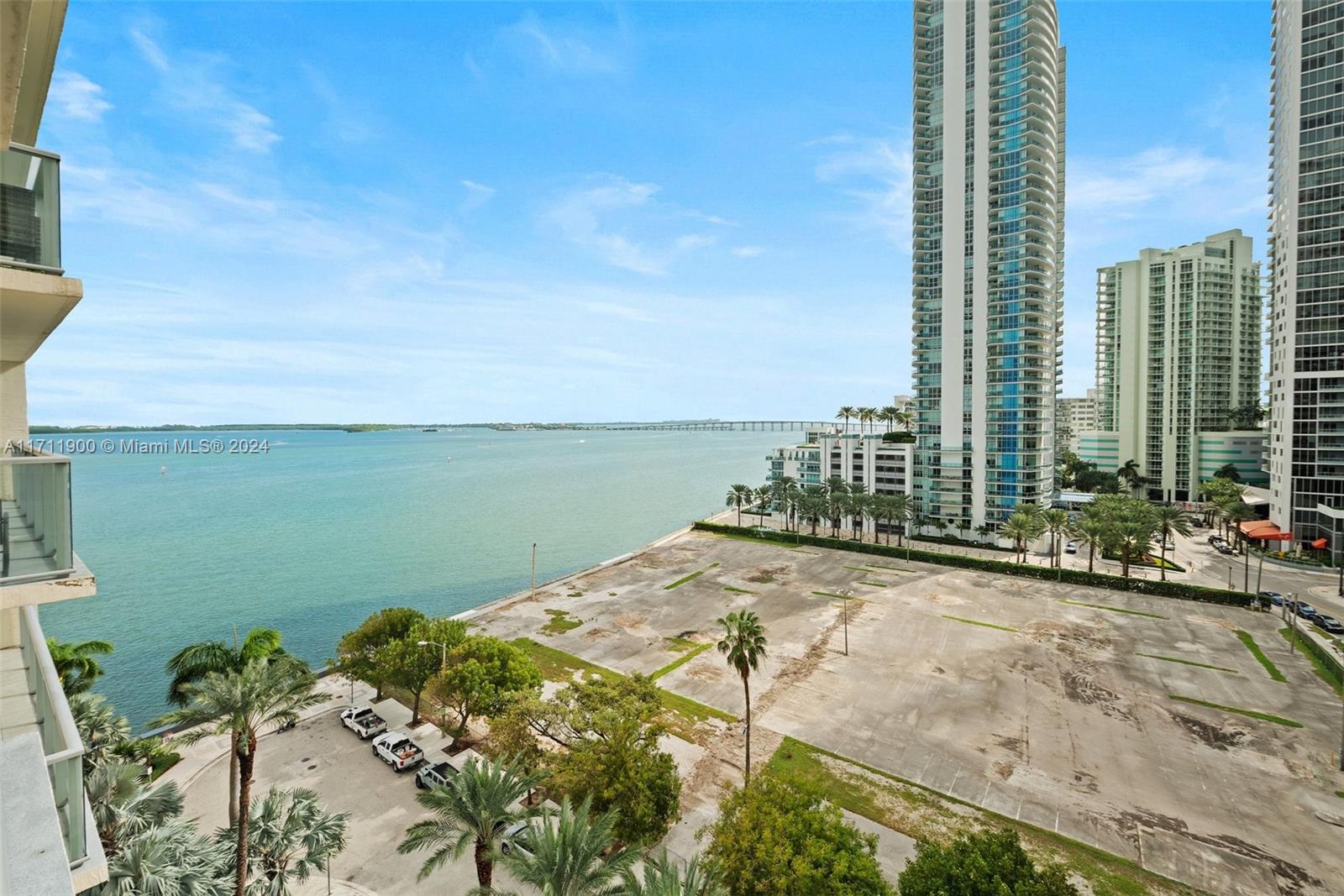 1155 Brickell Bay Dr # 903
